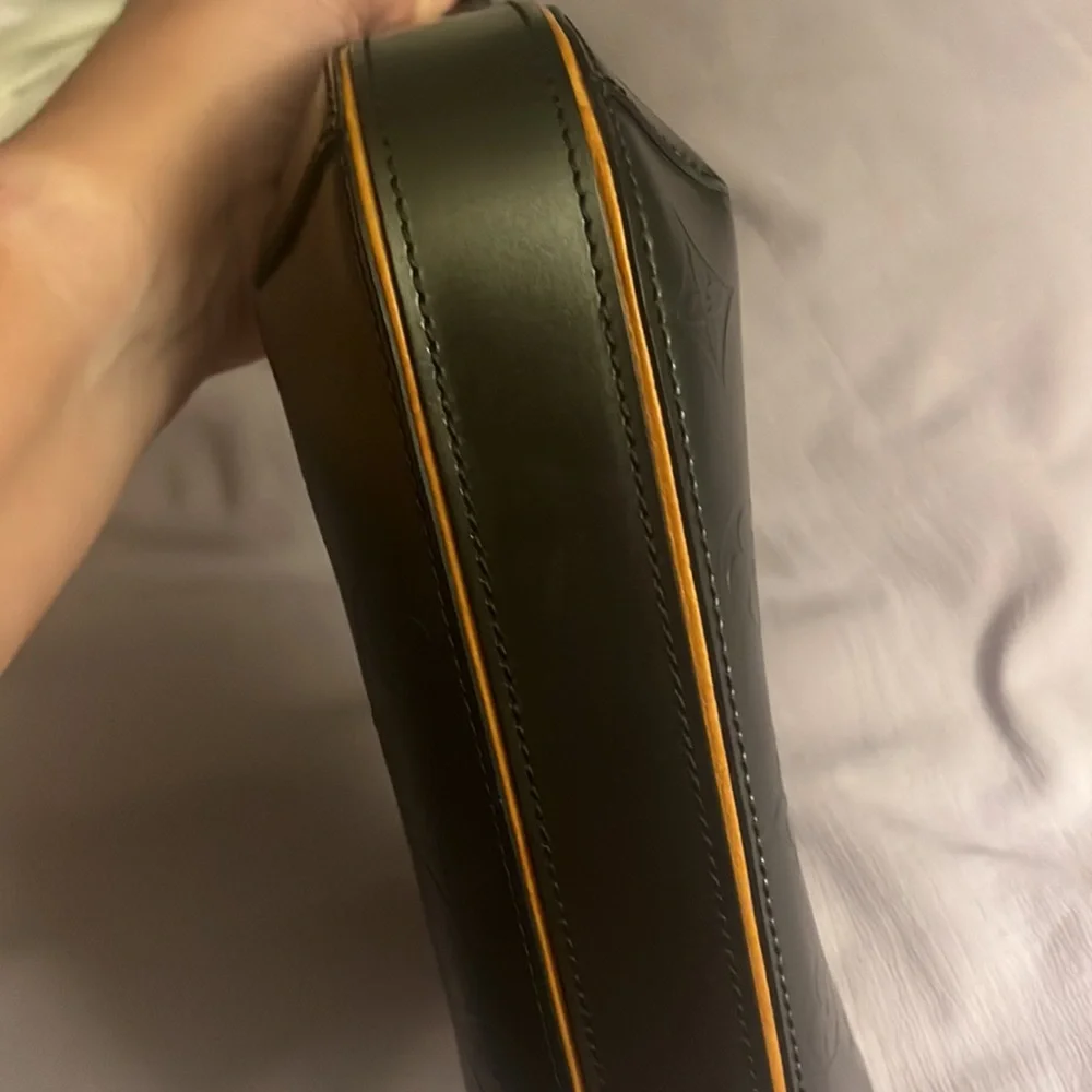 Louis Vuitton Matt Fowler Mini Bag Limited Release - Picture 5 of 9